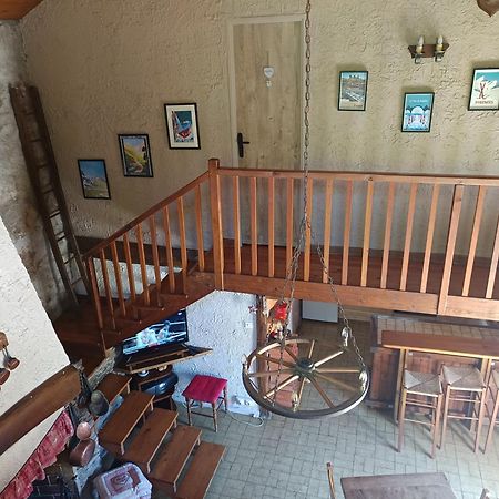 Villa Grange ancienne aménagée Rabat-les-Trois-Seigneurs Esterno foto